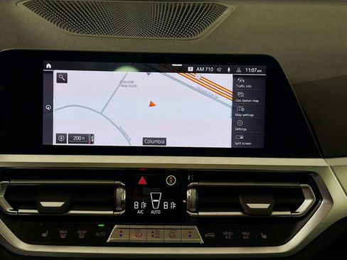 Used 2023 BMW 430i xDrive Coupe w/ Premium Package image 17