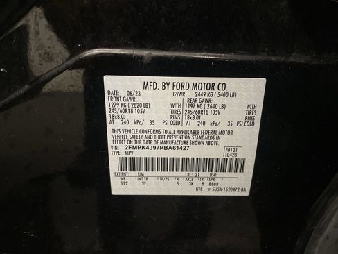 Used 2023 Ford Edge SEL image 26