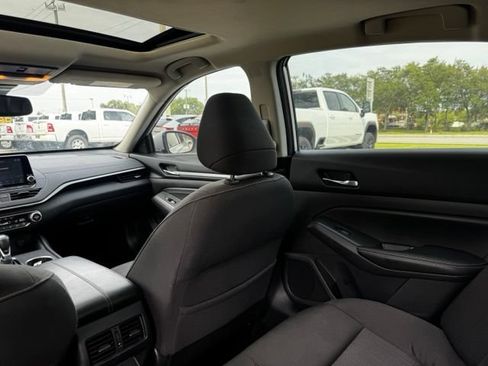 Used 2019 Nissan Altima 2.5 SV FWD image 20