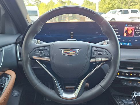 Used 2025 Cadillac CT5 Premium Luxury w/ Platinum Package AWD/4WD image 15