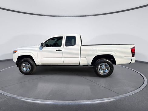 Used 2019 Toyota Tacoma SR RWD image 2
