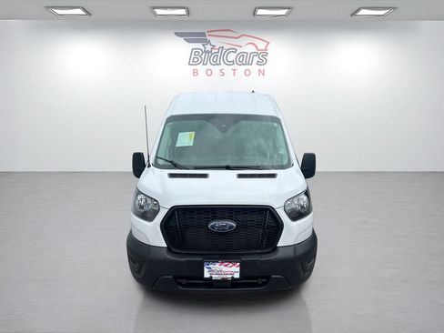 Used 2024 Ford Transit 250 148 High Roof RWD image 2