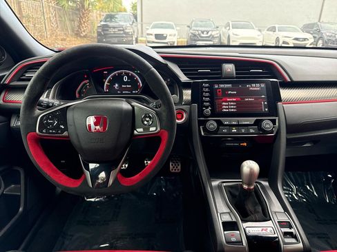 Used 2021 Honda Civic Type R image 21