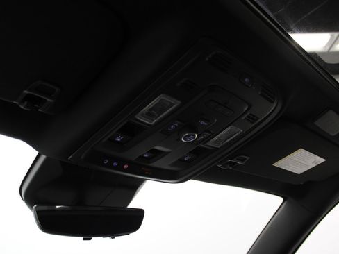 Used 2021 Cadillac Escalade Premium Luxury w/ Driver Assist Tech Package image 32