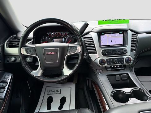 Used 2018 GMC Yukon XL SLT w/ Premium Edition AWD/4WD image 26
