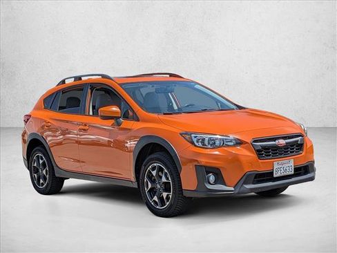 Used 2020 Subaru Crosstrek 2.0i Premium w/ Moonroof Package 2 AWD/4WD image 4