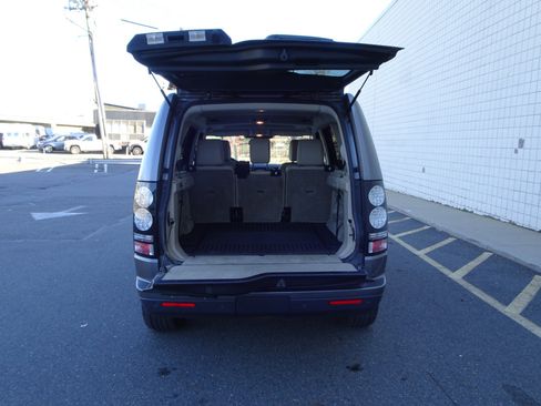 Used 2016 Land Rover LR4 HSE image 8