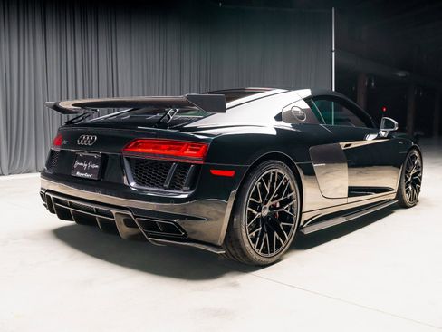 Used 2017 Audi R8 V10 plus image 41