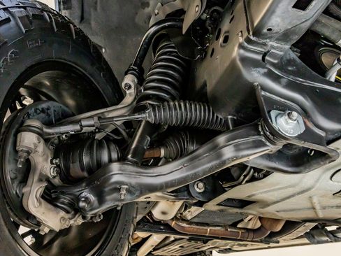 Used 2021 Ford F150 Lariat w/ Equipment Group 502A High AWD/4WD image 14