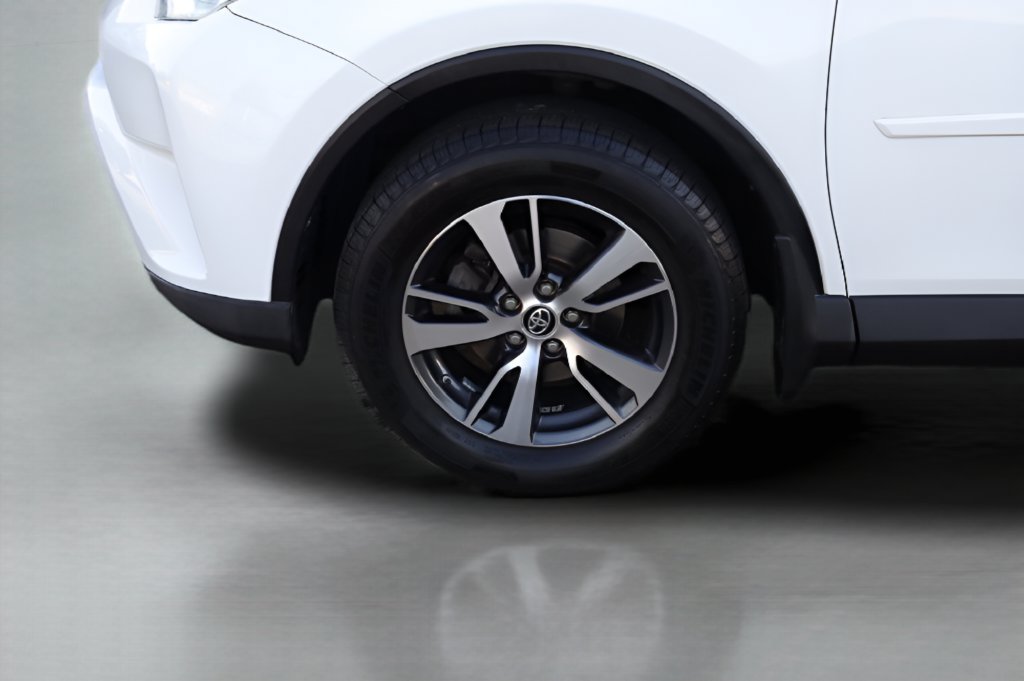 Certified 2017 Toyota RAV4 XLE w/ Plus Special Value Package AWD/4WD image 3