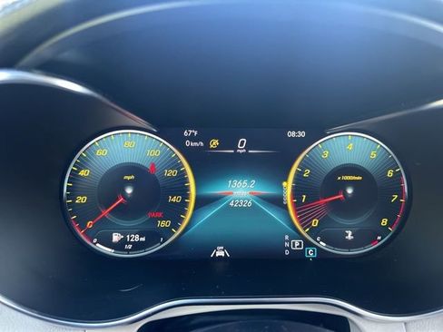 Used 2020 Mercedes-Benz GLC 300 4MATIC image 20