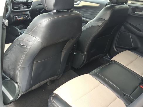 Used 2022 Ford Escape Titanium w/ Titanium Elite Package image 18