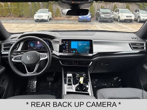 Used 2025 Volkswagen Atlas Cross Sport SE AWD/4WD image 12