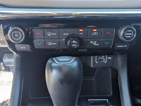 Used 2024 Jeep Compass Limited AWD/4WD image 22