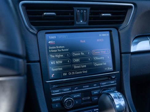 Certified 2015 Porsche 911 Targa 4S image 29