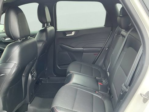 Used 2023 Ford Escape ST-Line w/ Equipment Group 301A FWD image 24