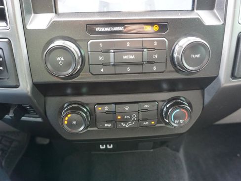 Used 2019 Ford F250 XLT w/ XLT Value Package AWD/4WD image 21