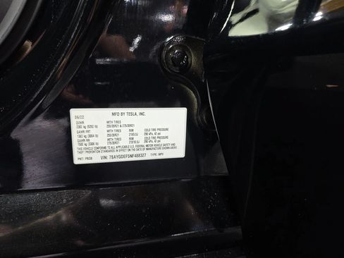 Used 2022 Tesla Model Y Performance AWD/4WD image 14