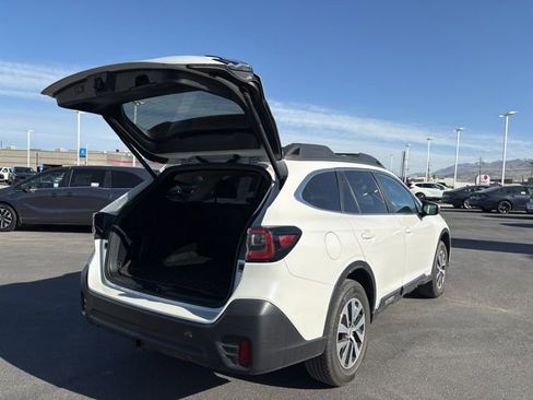 Used 2022 Subaru Outback Premium image 24