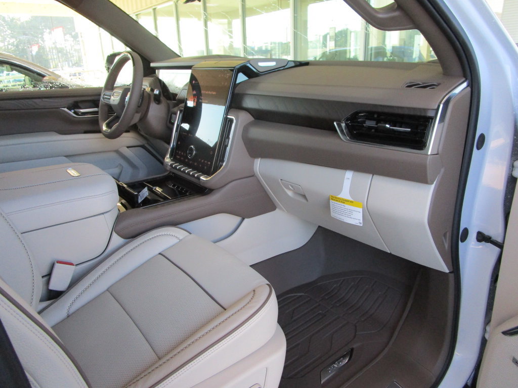 New 2026 GMC Yukon Denali w/ Advanced Technology Package RWD image 24
