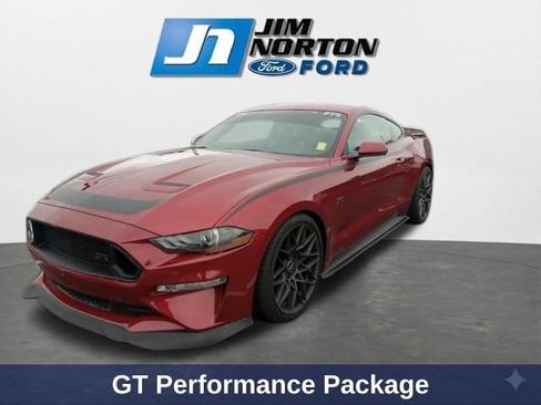 Used 2019 Ford Mustang GT Premium w/ GT Performance Package RWD image 4