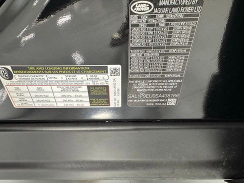 Used 2025 Land Rover Range Rover Sport SE image 28