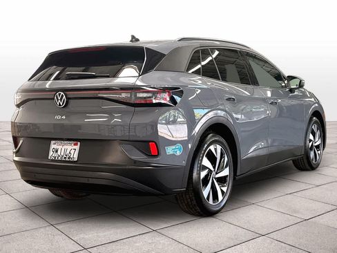 Used 2024 Volkswagen ID.4 2WD image 9