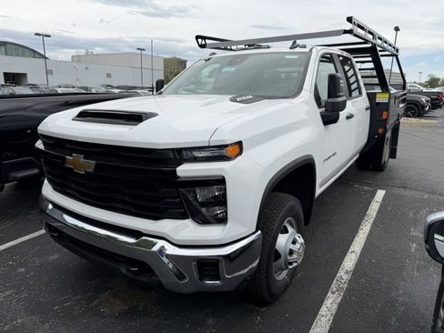 New 2026 Chevrolet Silverado 3500 W/T w/ WT Convenience Package AWD/4WD image 4