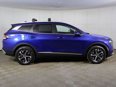 Used 2023 Kia Sportage EX AWD/4WD image 14