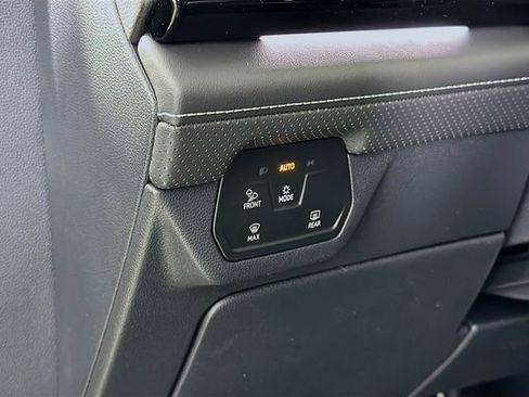 New 2026 Volkswagen Atlas SEL Premium R-Line AWD/4WD image 10