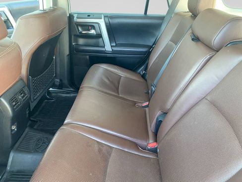 Used 2019 Toyota 4Runner Limited AWD/4WD image 18