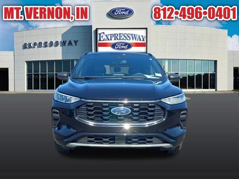 Used 2024 Ford Escape ST-Line image 4