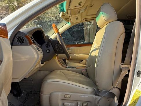 Used 2006 Lexus LS 430 Sedan image 25