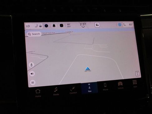 Used 2023 Jeep Grand Cherokee L Overland w/ Advanced Protech Group III image 8