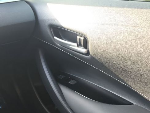 Used 2025 Toyota Corolla SE FWD image 13