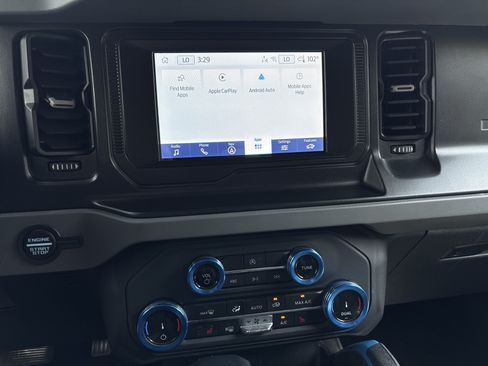 Used 2022 Ford Bronco Big Bend AWD/4WD image 32