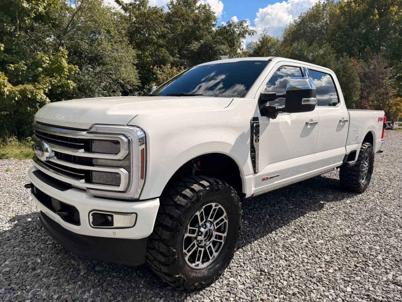 Used 2026 Ford F350 Platinum w/ Platinum Plus Package AWD/4WD image 3