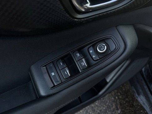 Used 2022 Subaru Outback Premium image 14