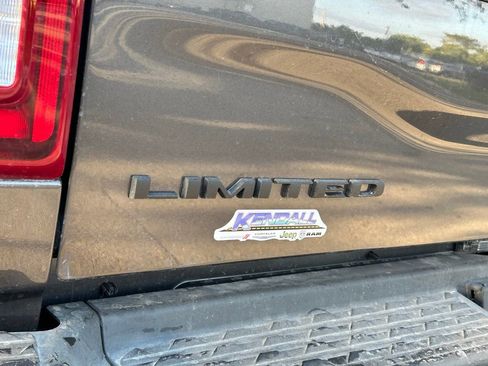 New 2025 RAM 3500 Limited image 21