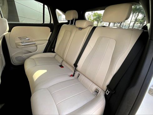 Used 2024 Mercedes-Benz GLA 250 4MATIC image 26