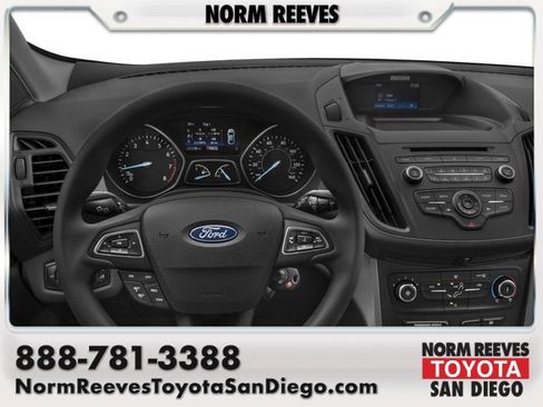 Used 2018 Ford Escape SE image 1