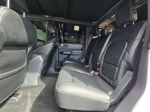 Used 2022 Ford Bronco Big Bend image 14