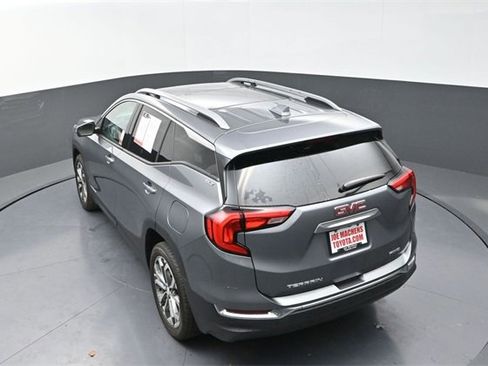 Used 2021 GMC Terrain SLT image 23
