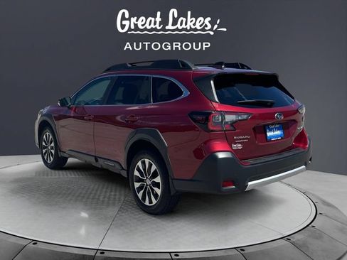 Used 2023 Subaru Outback Limited XT AWD/4WD image 3