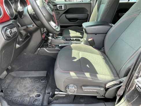 Used 2022 Jeep Gladiator Rubicon w/ Trailer Tow Package image 16