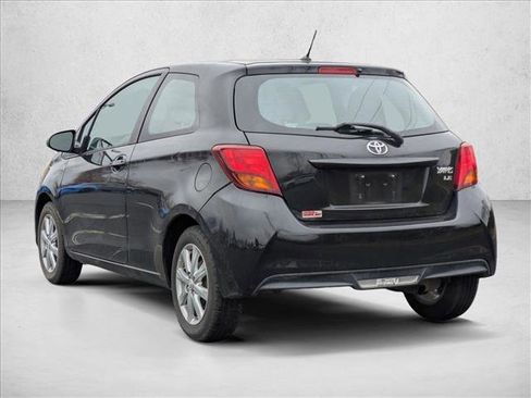 Used 2015 Toyota Yaris LE image 7