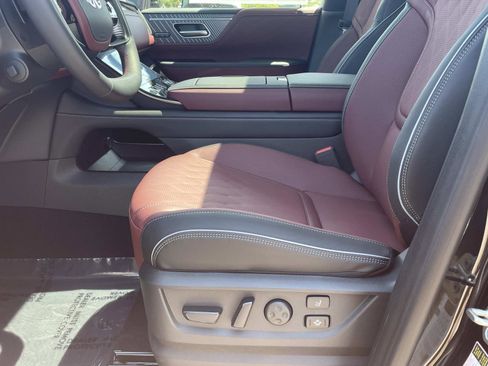 New 2026 INFINITI QX80 Autograph AWD/4WD image 11