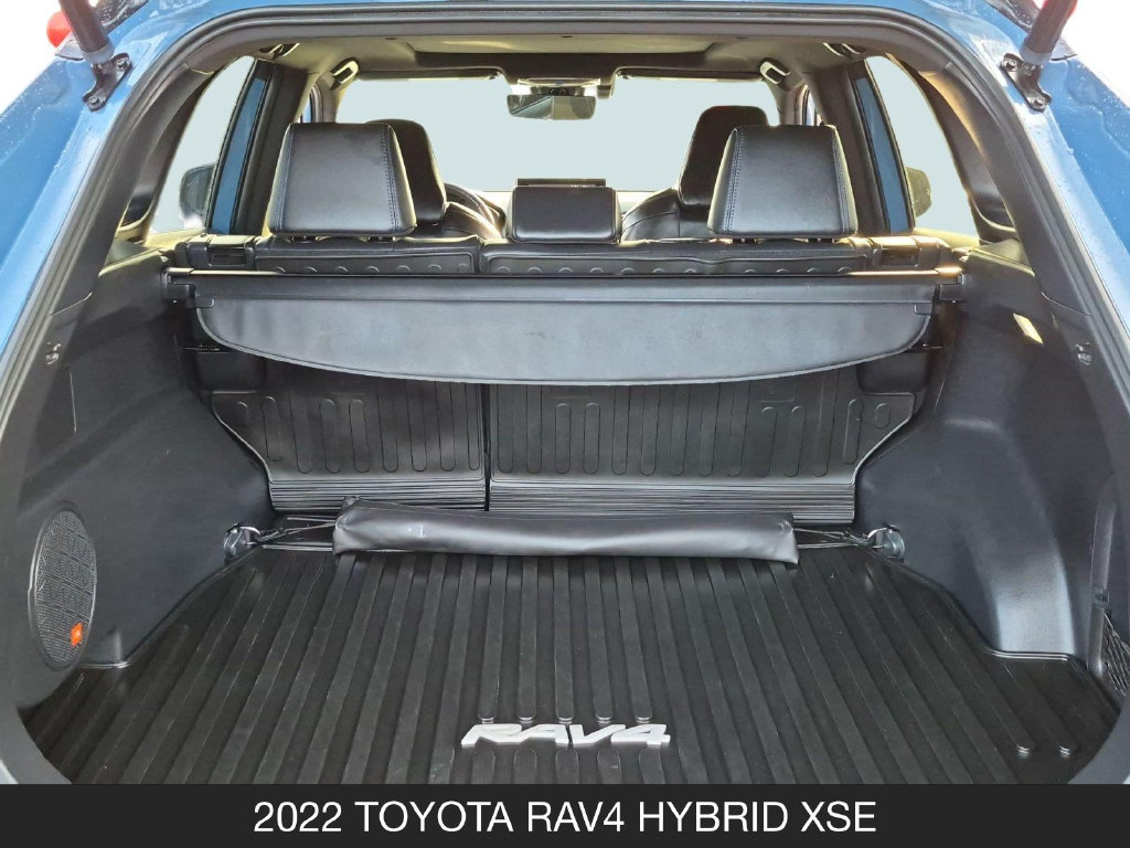 Used 2022 Toyota RAV4 XSE AWD/4WD image 24