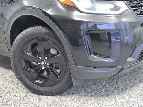 Used 2023 Land Rover Discovery Sport S image 3