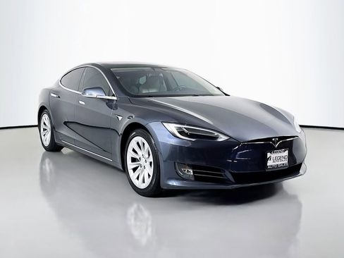 Used 2017 Tesla Model S 75D image 3